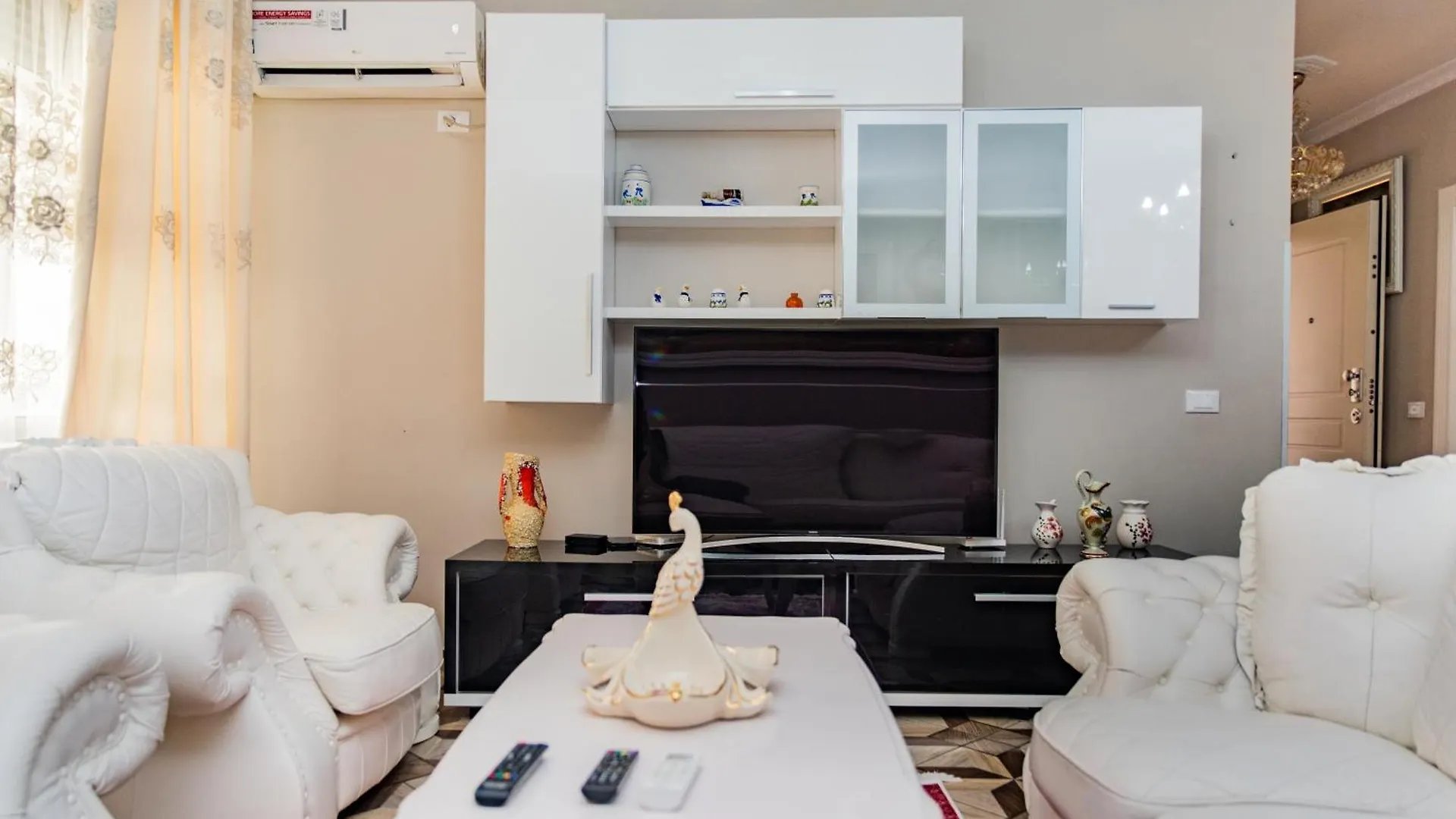 Beach Heaven Apartments Durres Albania