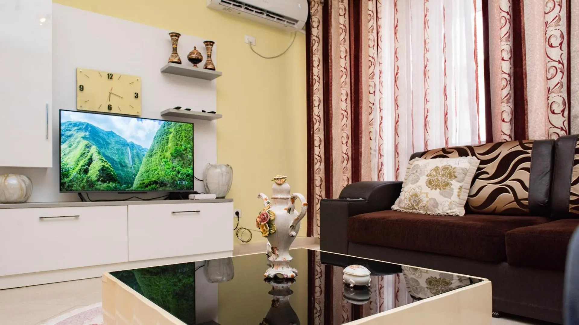 Beach Heaven Apartments Durrës Albanië