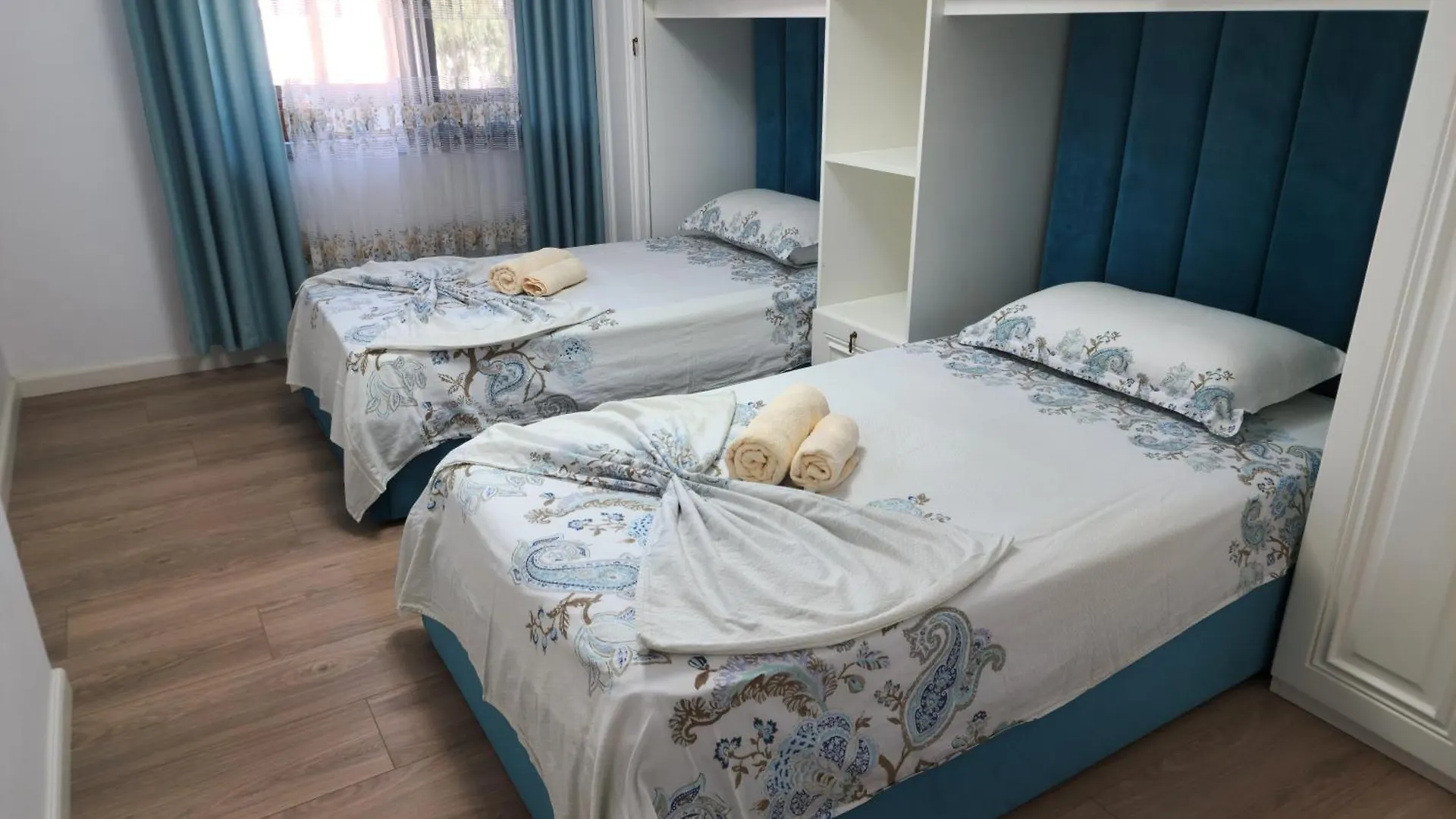 Beach Heaven Apartments Durres 0*,  Albania